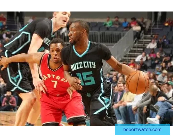 克努佩尔创历史超肯巴沃克成黄蜂单赛季三分王 克努佩尔创历史超肯巴沃克成黄蜂单赛季三分王