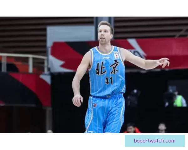 吉莱斯皮以227记三分创太阳队史新高 打破理查德森三分纪录